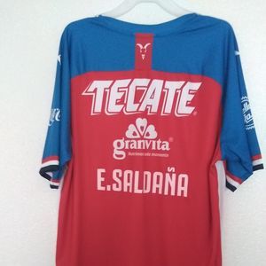 Meet your Posher, Elias